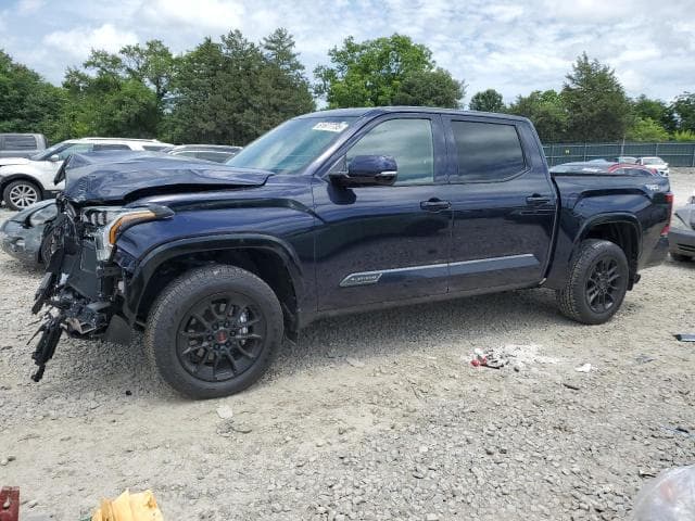 5tfwa5db6sx272143 - 2025 undefined Tundra Crewmax Limited 2025